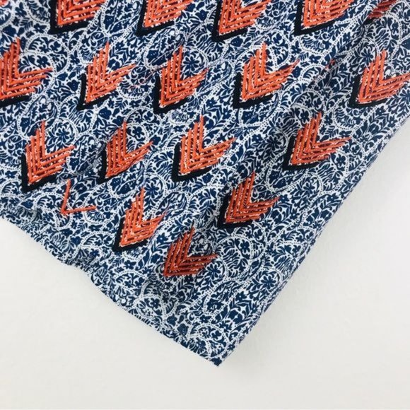 THML Floral Print Embroidered Arrows Top Size Small - Picture 4 of 7